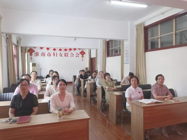 台下3_爱奇艺.jpg