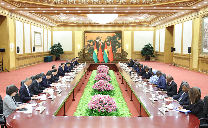 054854-921740.jpg