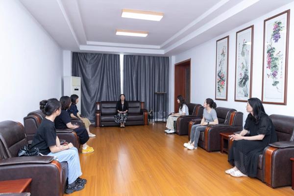 工贸学院3.jpg