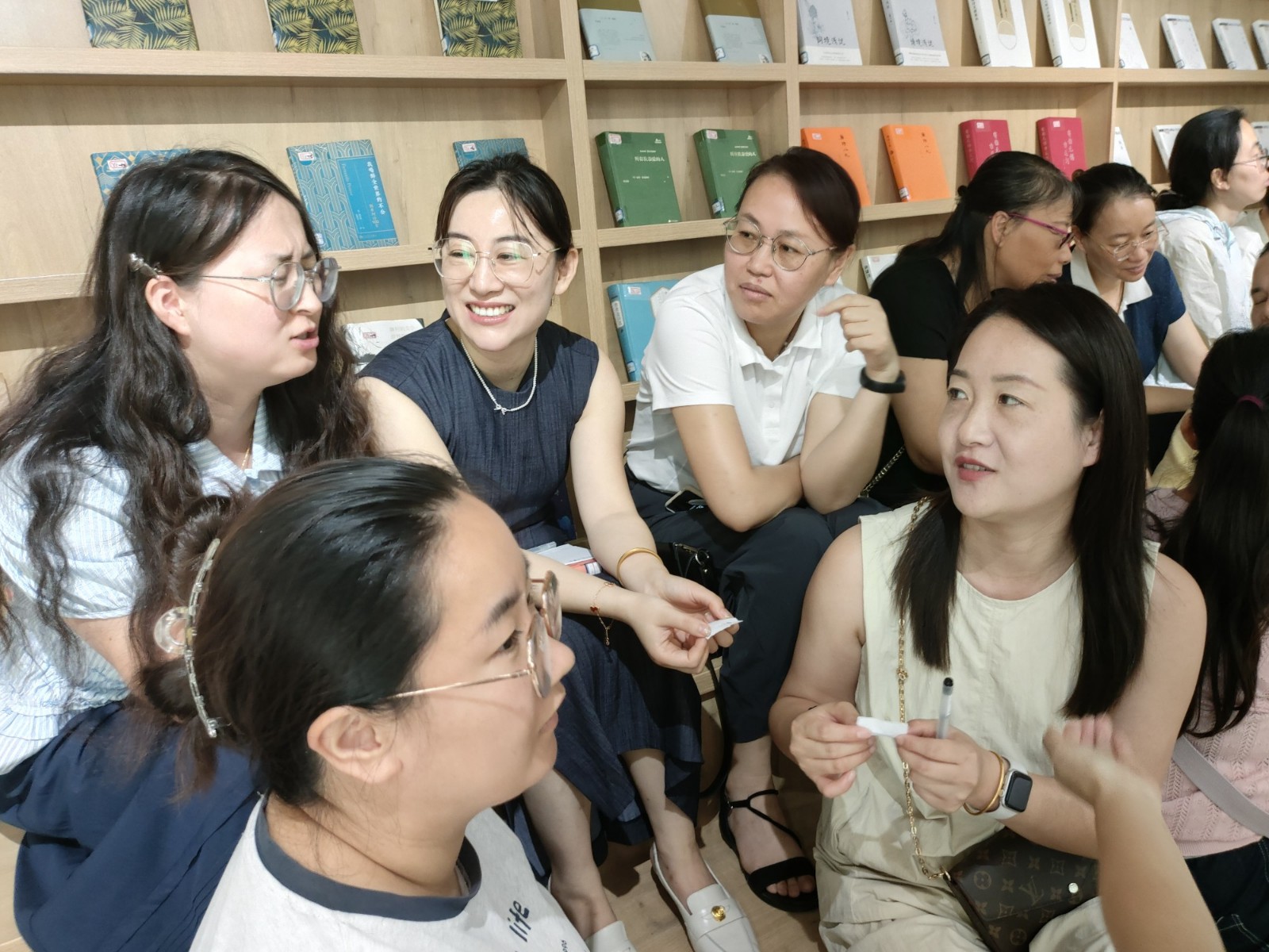 162105-289054.jpg 162105-289054.jpg