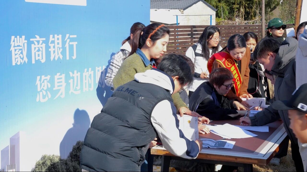 111205-159459.jpg 111205-159459.jpg