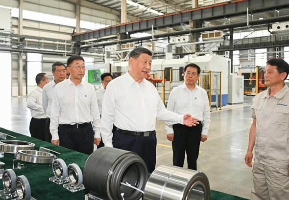 习近平在河南洛阳市考察调研