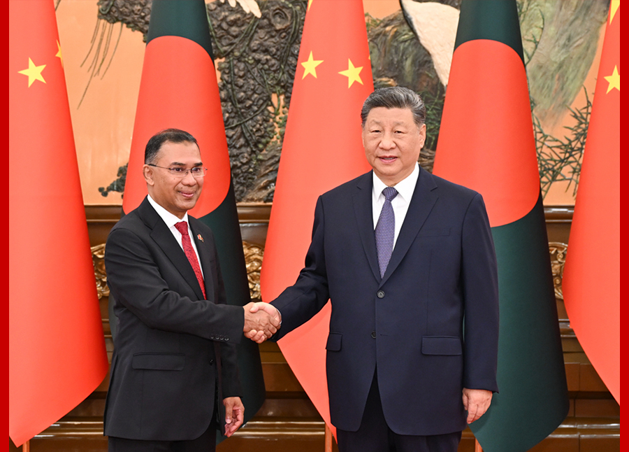 习近平会见孟加拉国总理塔里克